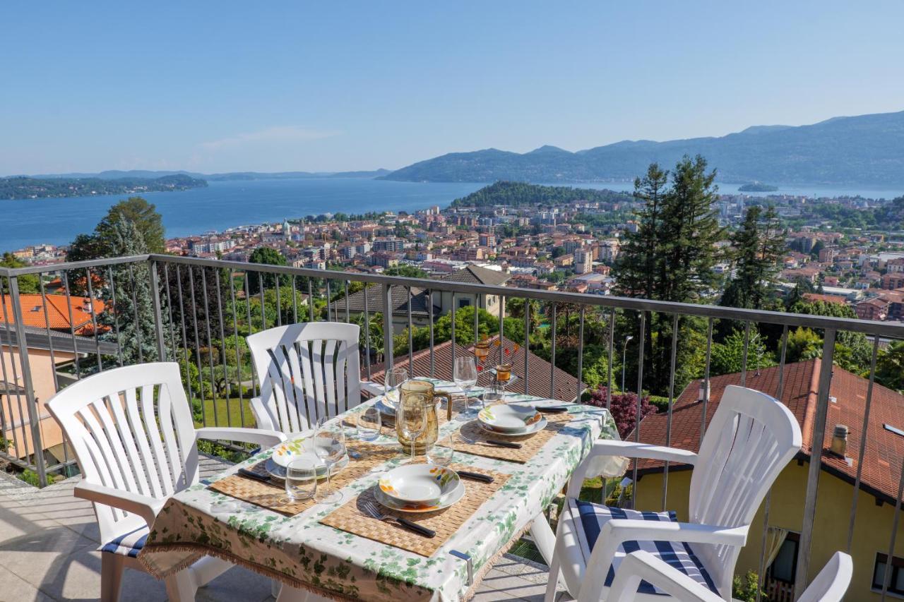 Panoramic'S Loft Tramonto Apartment Verbania Luaran gambar