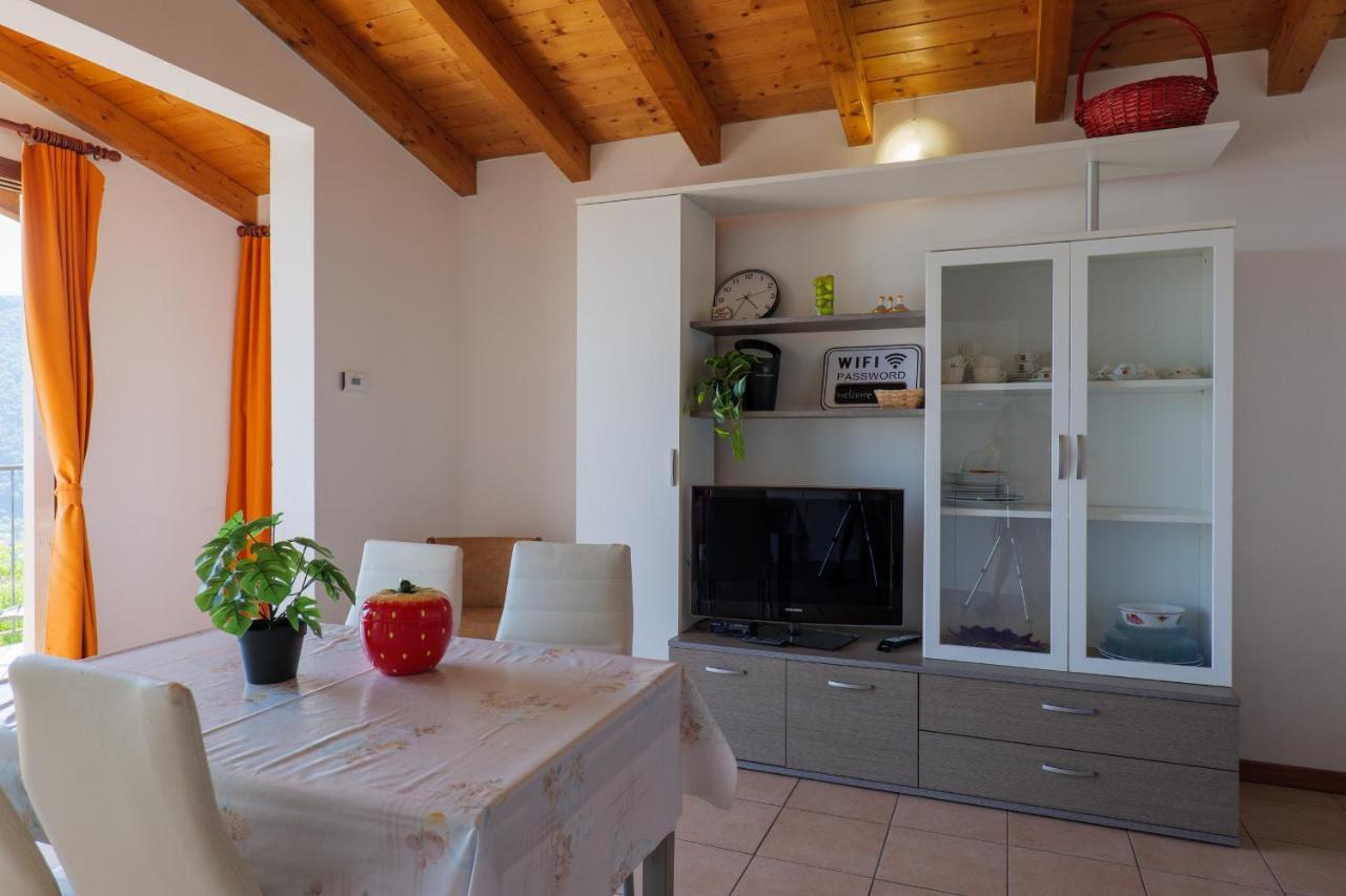 Panoramic'S Loft Tramonto Apartment Verbania Luaran gambar